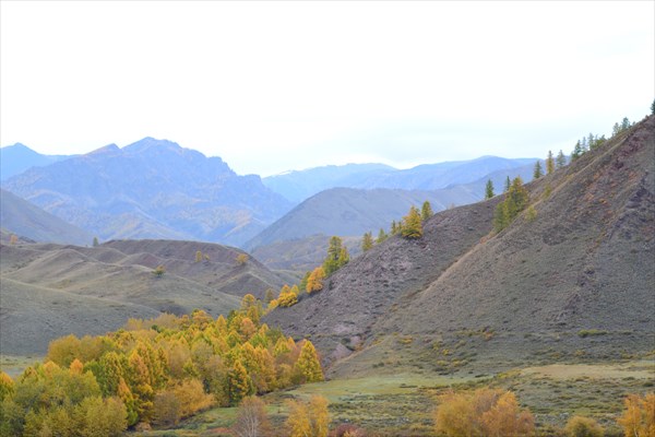 Горы за Енисеем