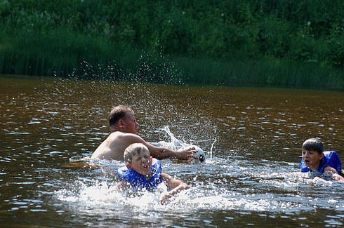 Игры в воде