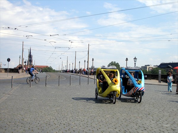 Веломобили - романтический городской транспорт