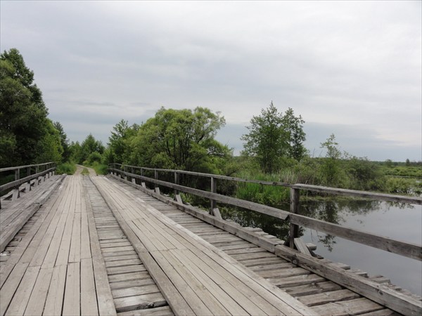 Мост за деревней Посерда