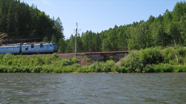 Поезда