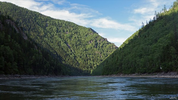 Река Бий-Хем ниже Хутинского порога