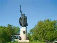 Памятник-Памятник Илье Муромцу