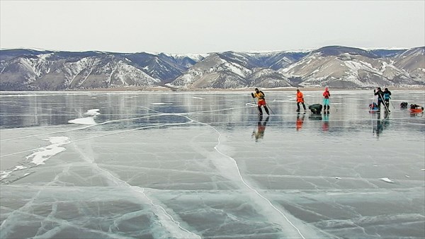 Переход пролива Малое Море в Хужир