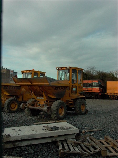 Дорожная техника "двойного применения"