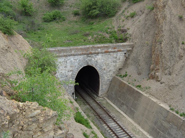 Глафировский тоннель, Луганская обл.