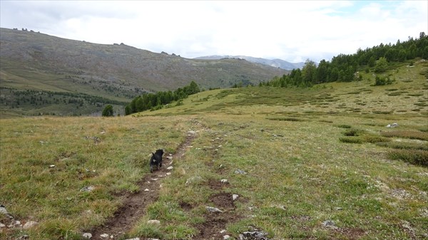 Начало спуска к озеру Гульдуайры