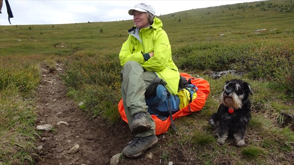 Привал. Созерцаем озерцо.