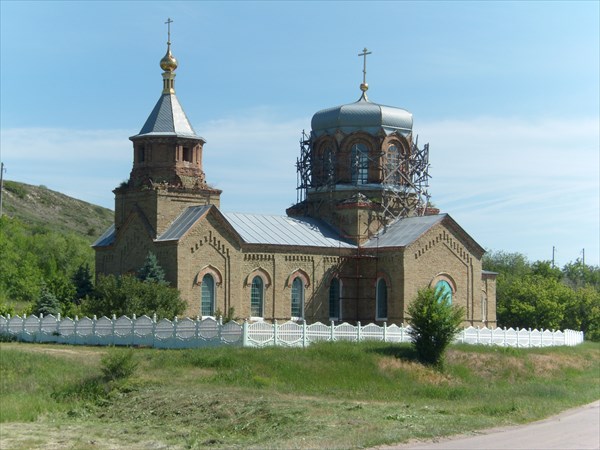 Свято-Троицкий храм в с. Давыдо-Никольское