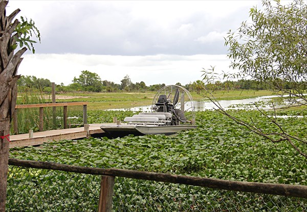 022-Airboat