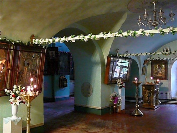 Внутри Георгиевской церкви